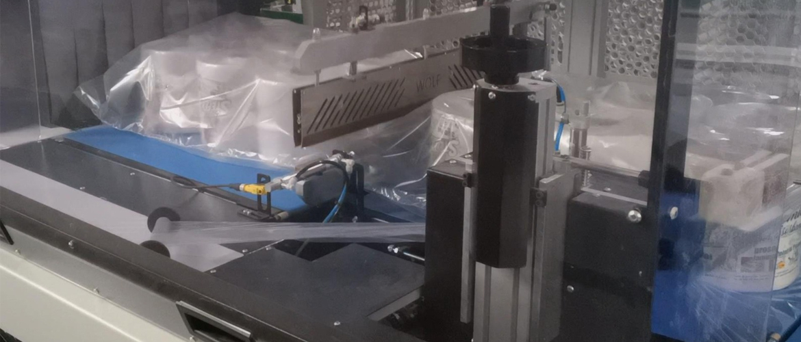 shrink ambalaj makinaları - baskılı shrink - delikli shrink film - film shrink - manuel kağıt havlu paketleme makinesi